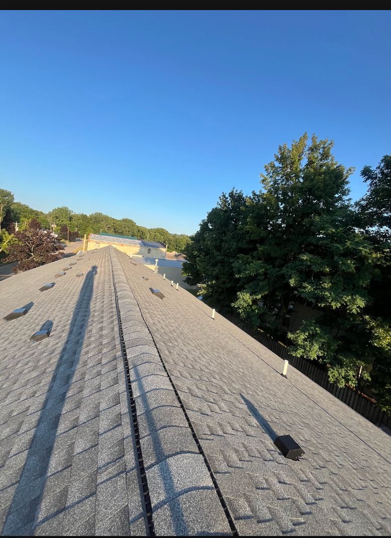 Roofing: In Progress & Completed project photo