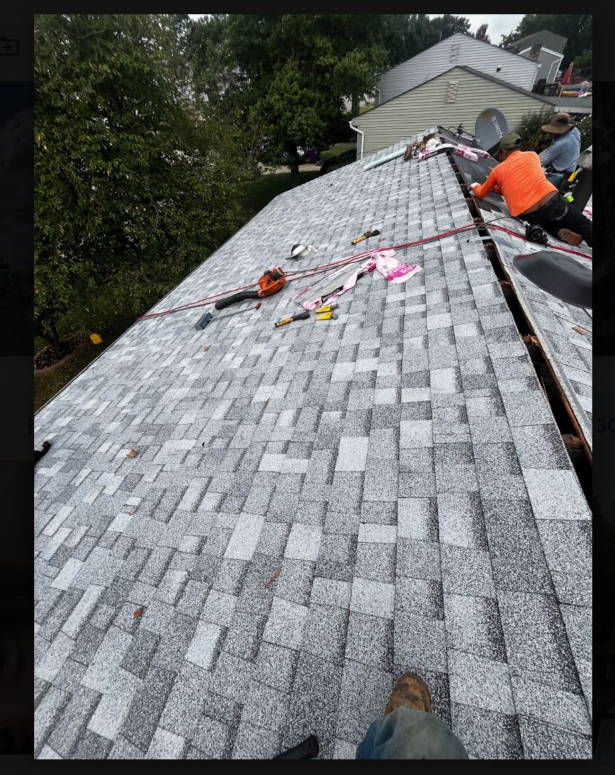 Roofing: In Progress & Completed project photo